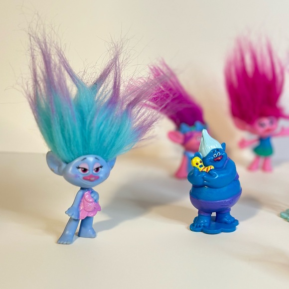 Lot of 14 Dreamworks Trolls the Movie Toy Figure Set Poppy Branch Biggie Cooper - Picture 2 of 14